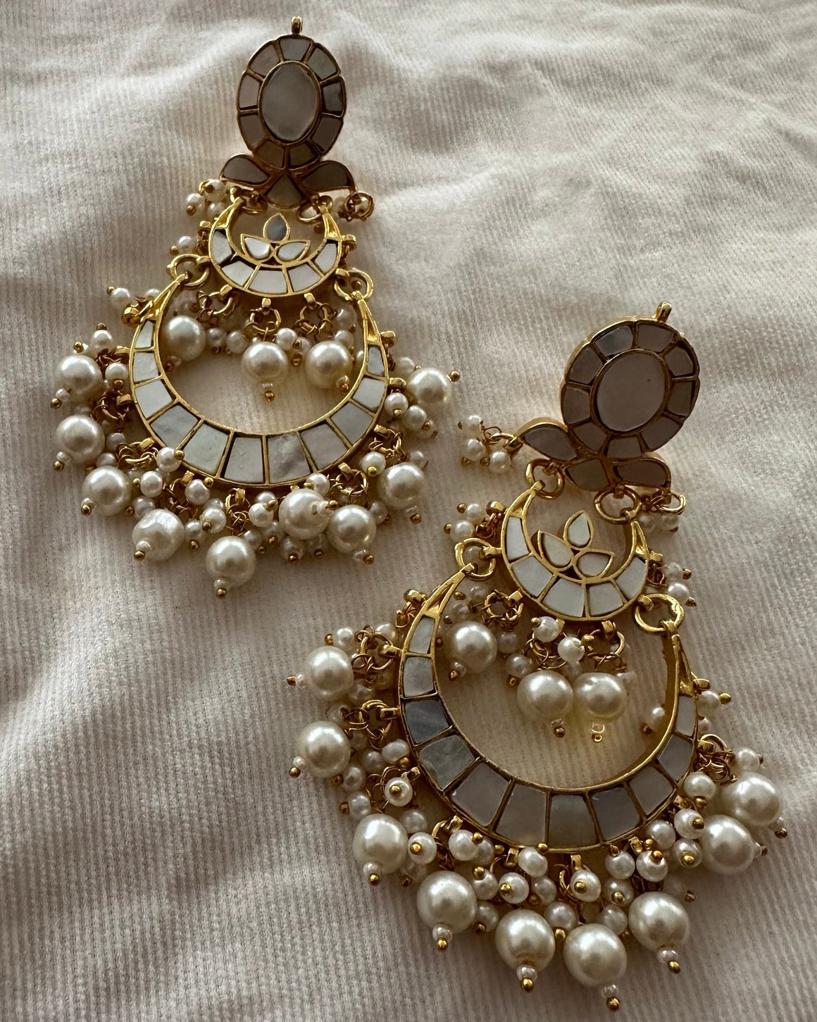 Cyprus 24 Earrings Mto