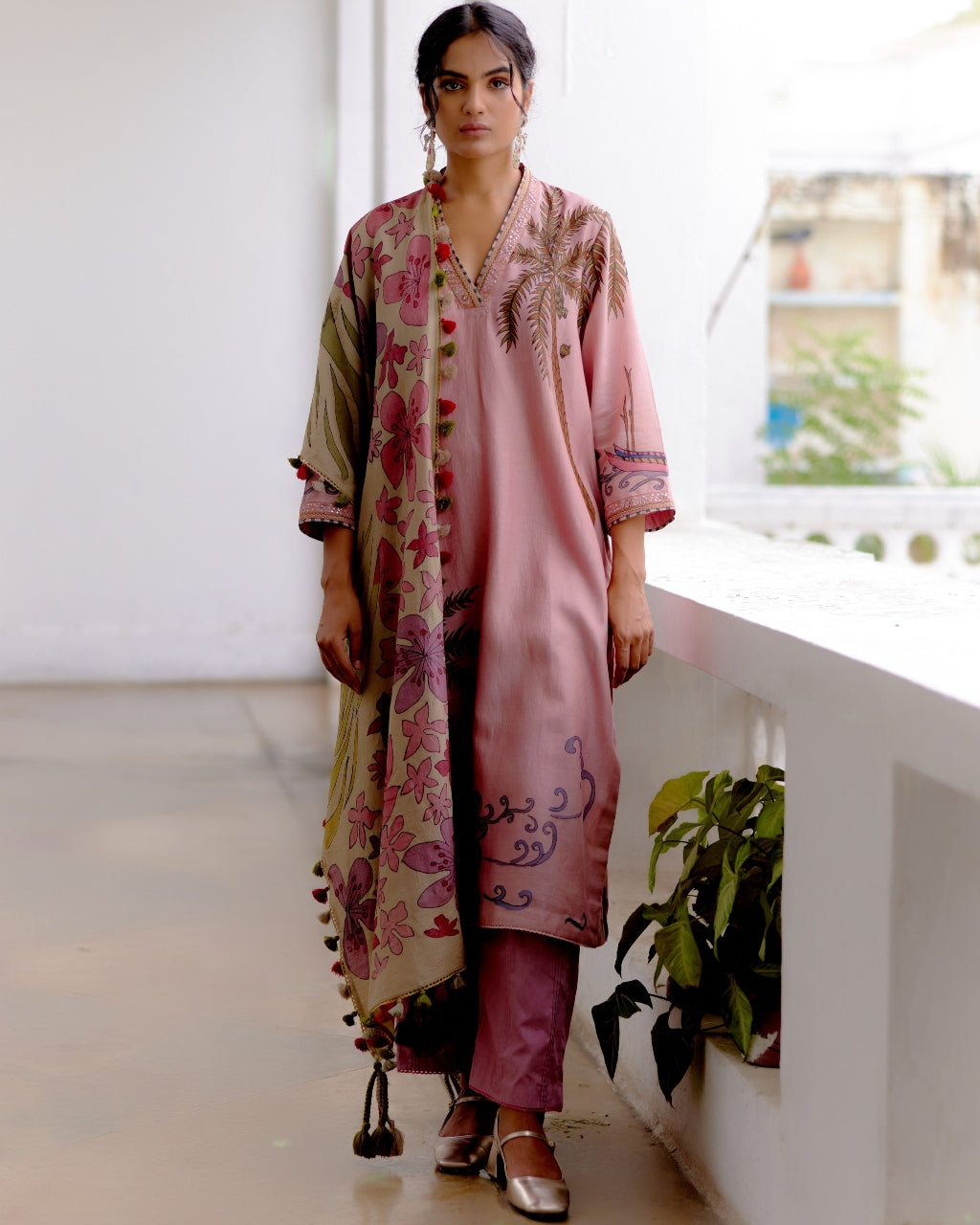 Rose Malabar Waves Kurta Set