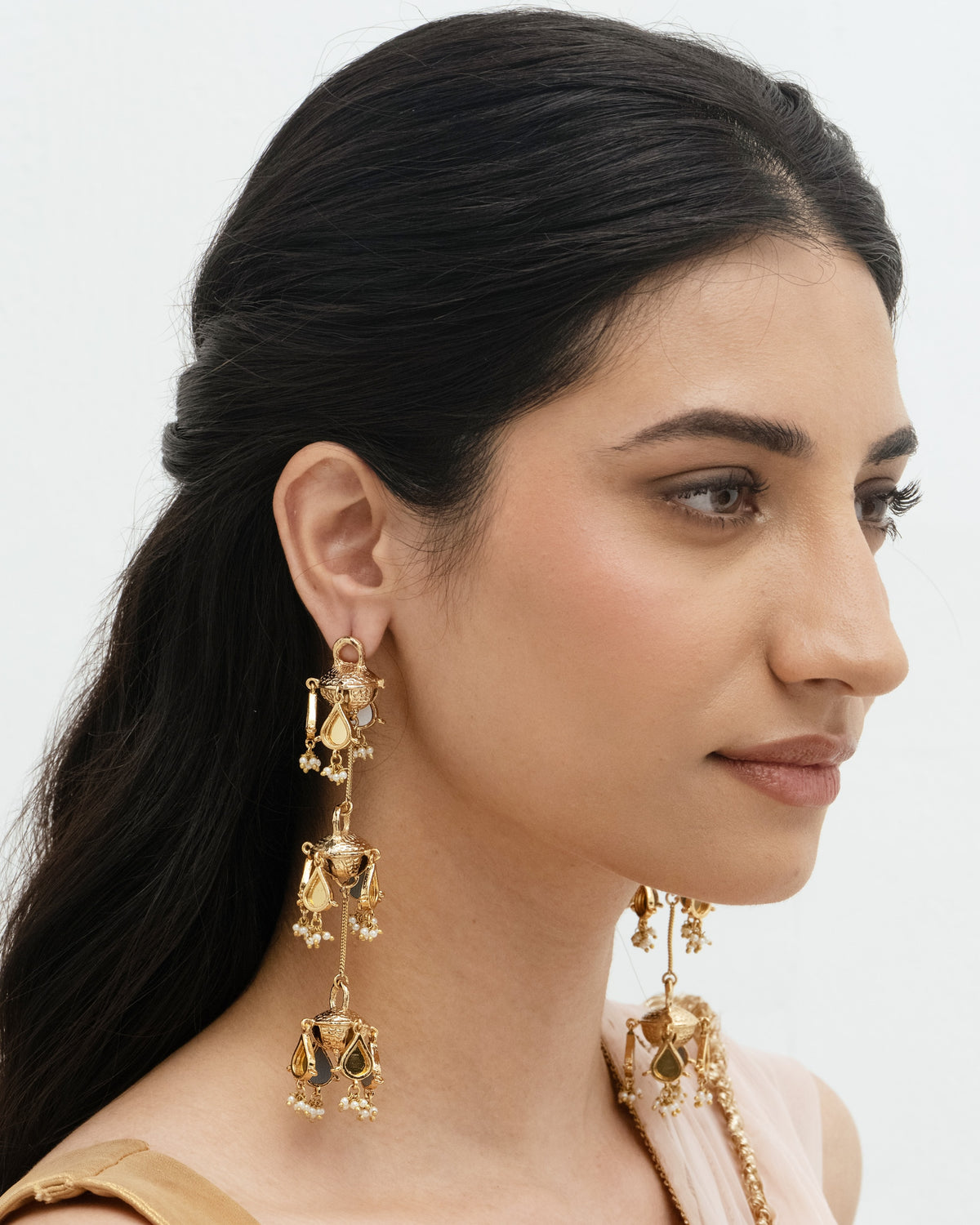 Darpan Goonj Earrings