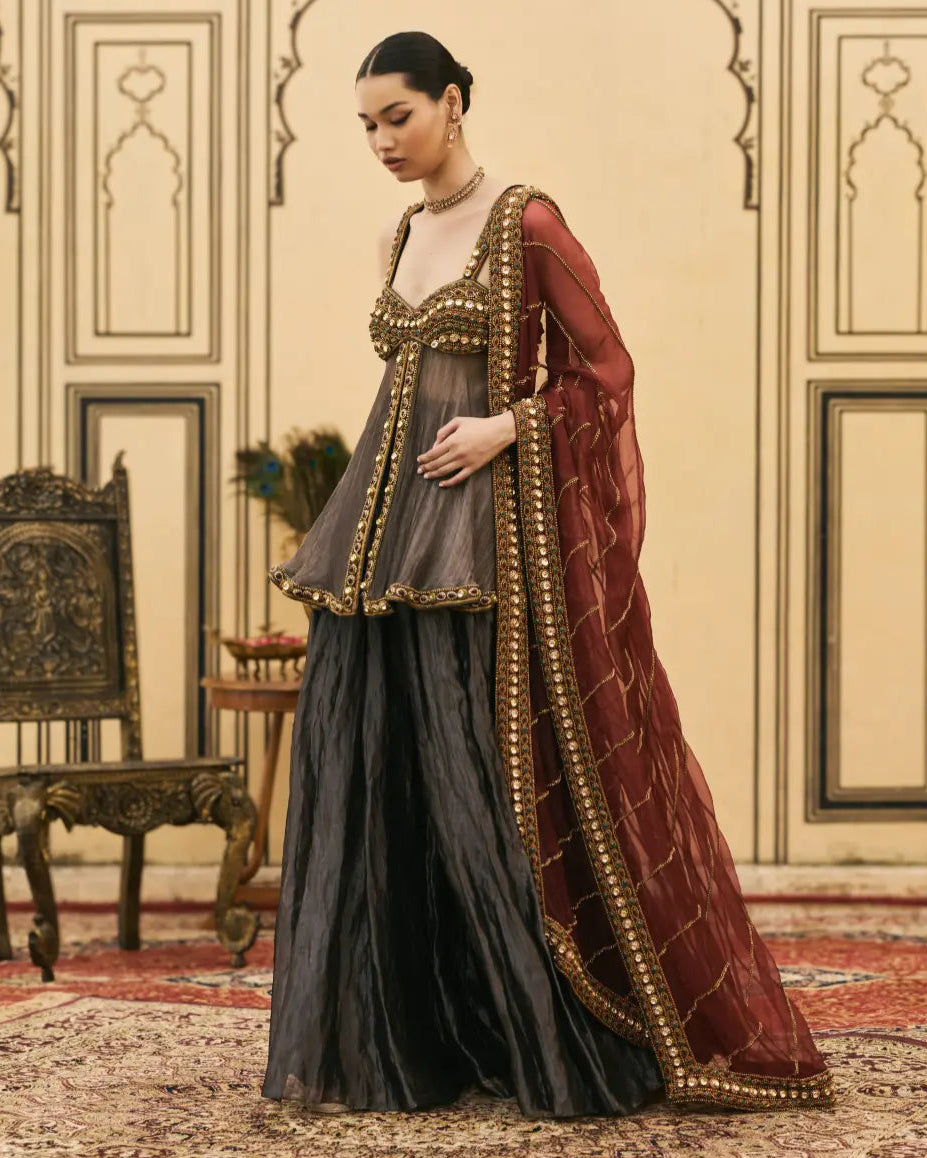Neel-Shyam Sharara Set