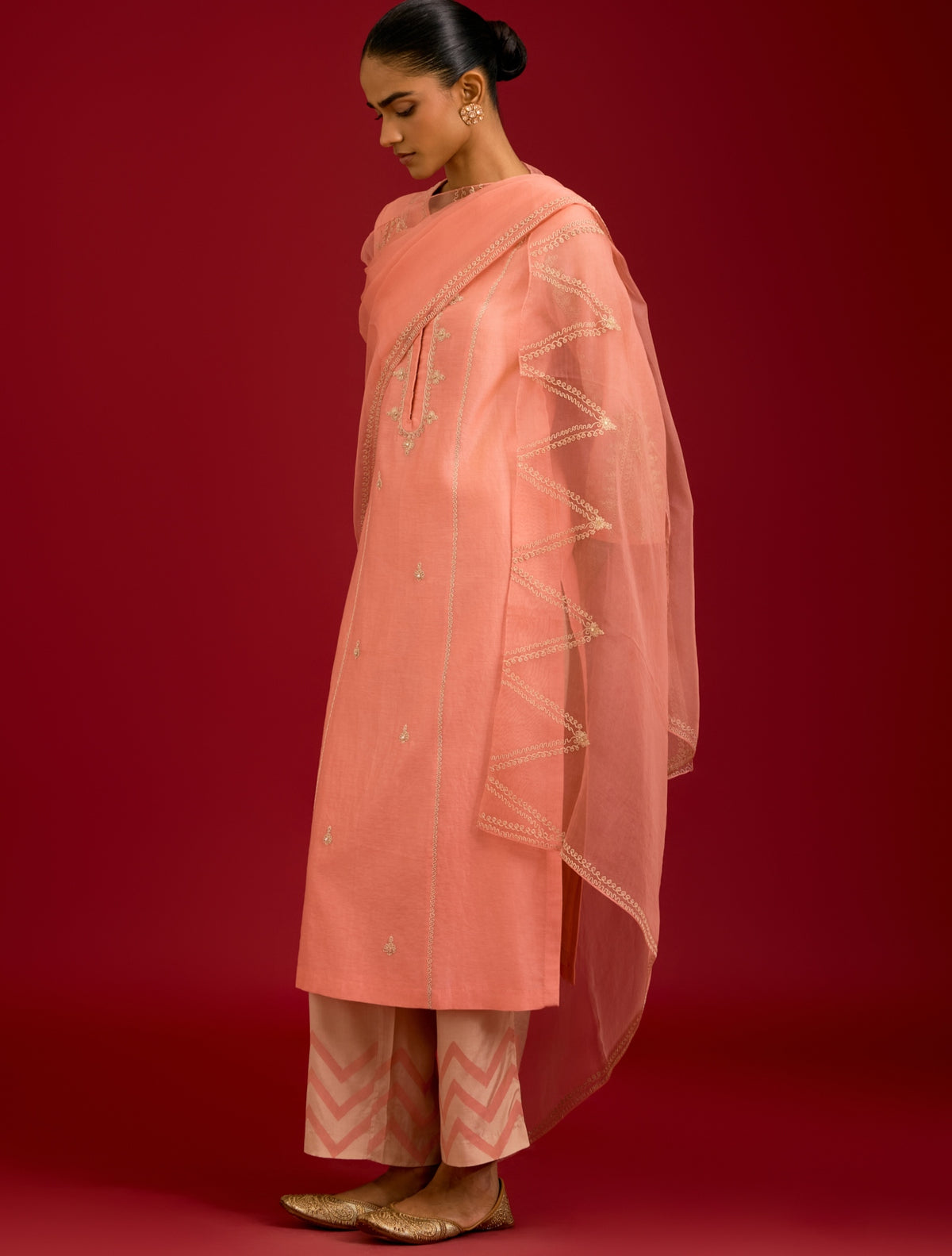 Pink Silk Chanderi Sequins, Mirror And Dori Embroidered Kurta Set