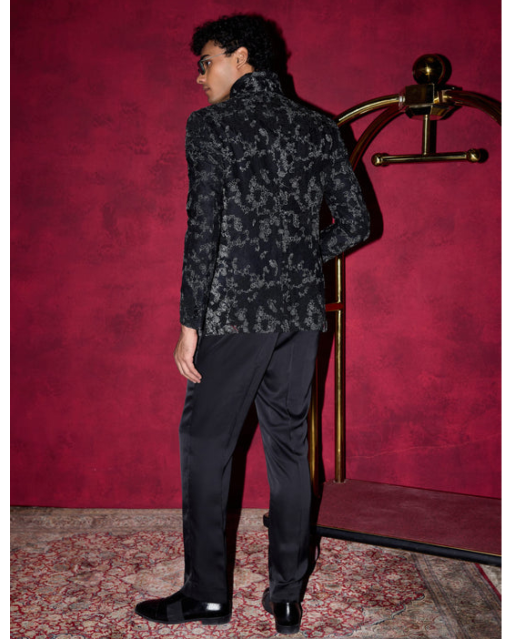 Kasuti Two Tone Floral Lapel Blazer