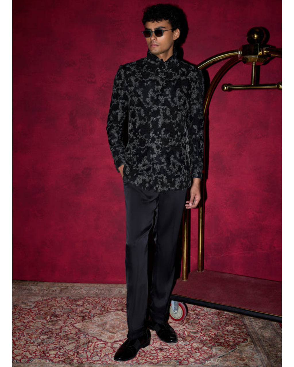 Kasuti Two Tone Floral Lapel Blazer
