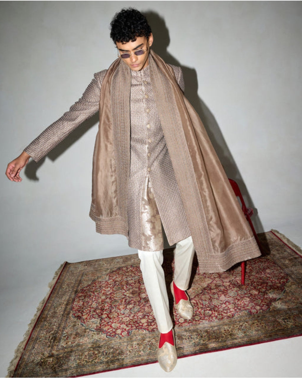 Neo Classic Achkan Set With Embroidered Stole