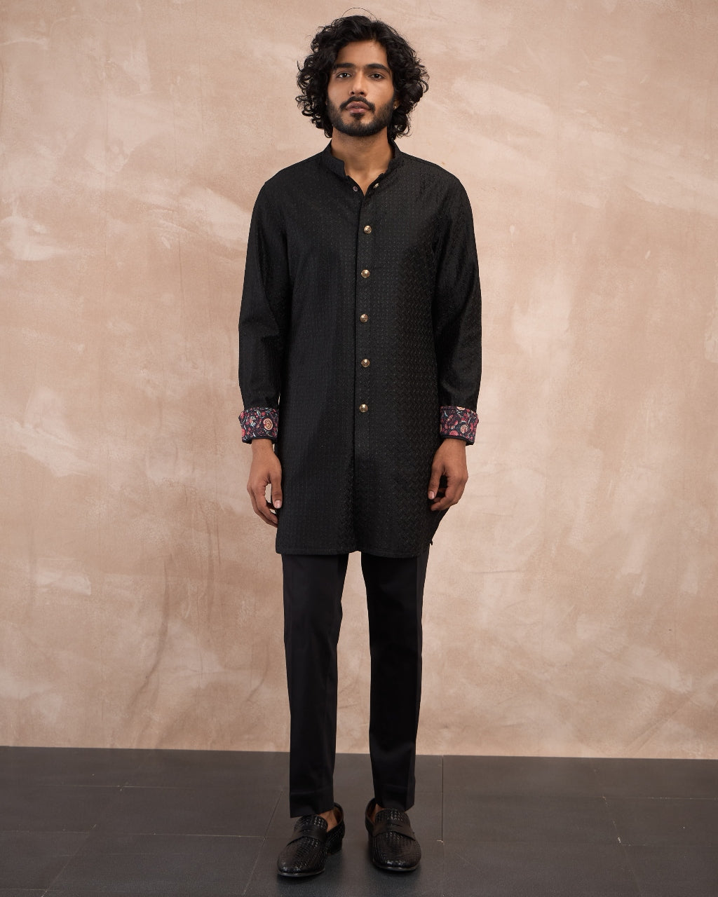 Black Inara Motif Foe & Sb Kurta Set