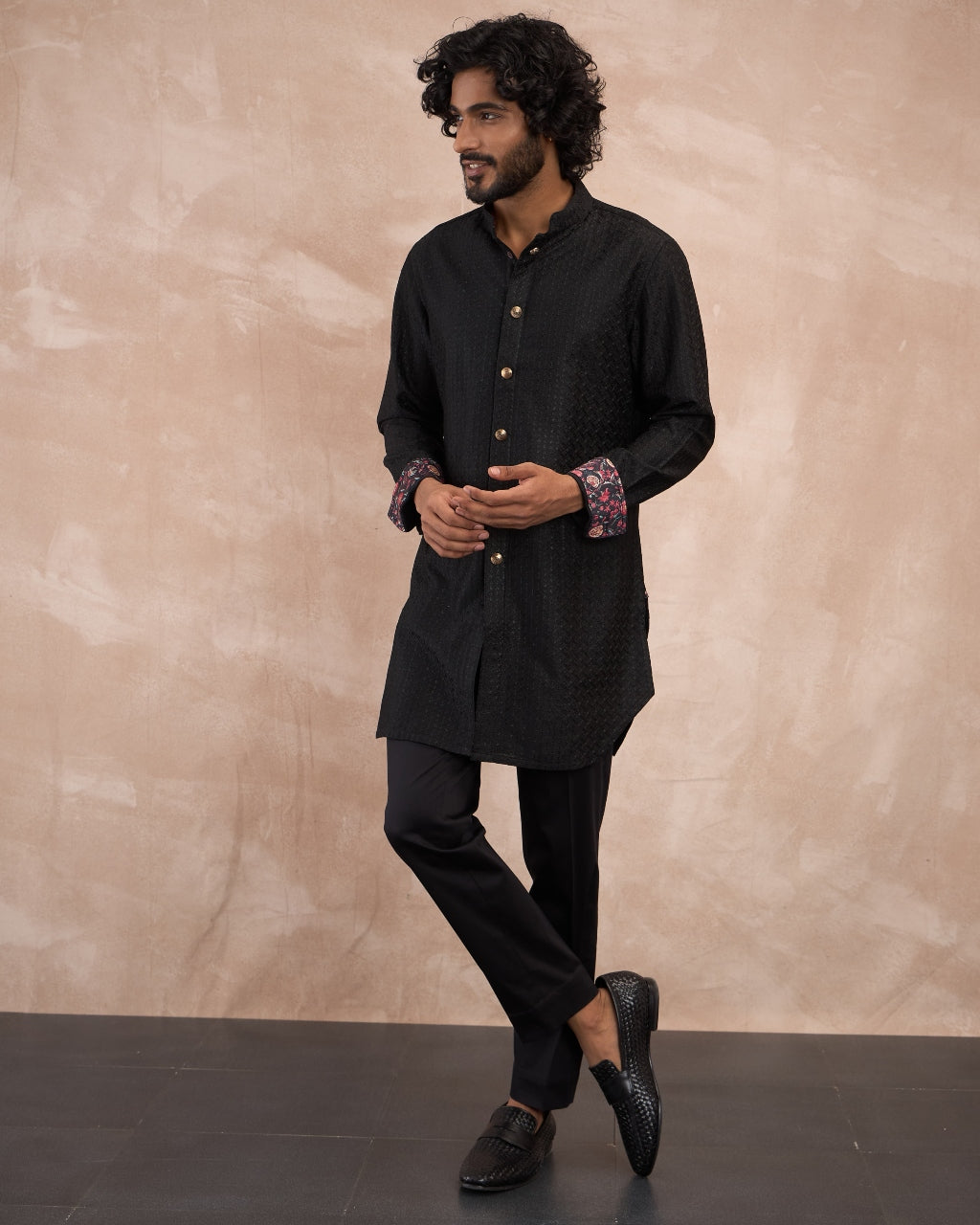 Black Inara Motif Foe & Sb Kurta Set