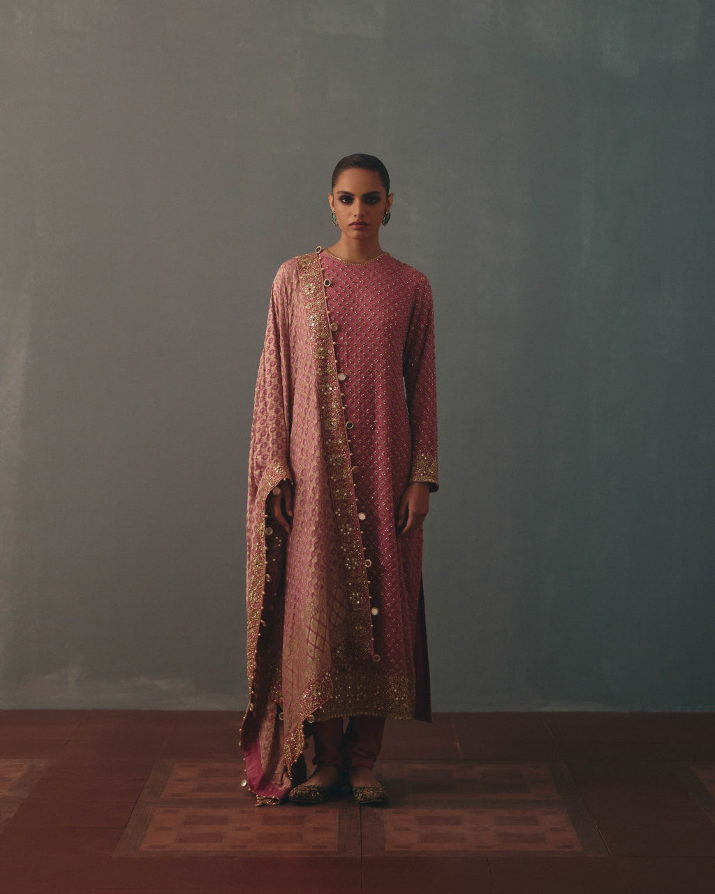 Mauve Hand Embroidered Star Kurta Set