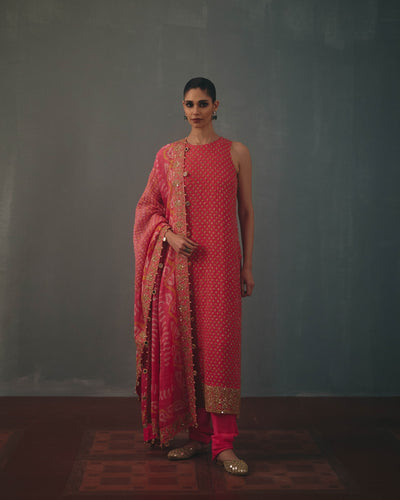 Coral Hand Embroidered Sleeveless Star Kurta Set