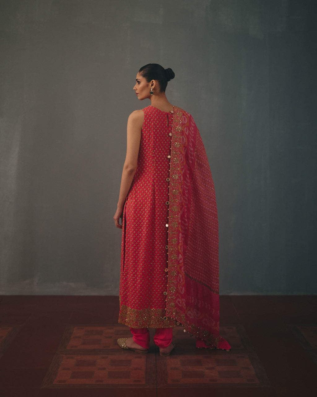 Coral Hand Embroidered Sleeveless Star Kurta Set