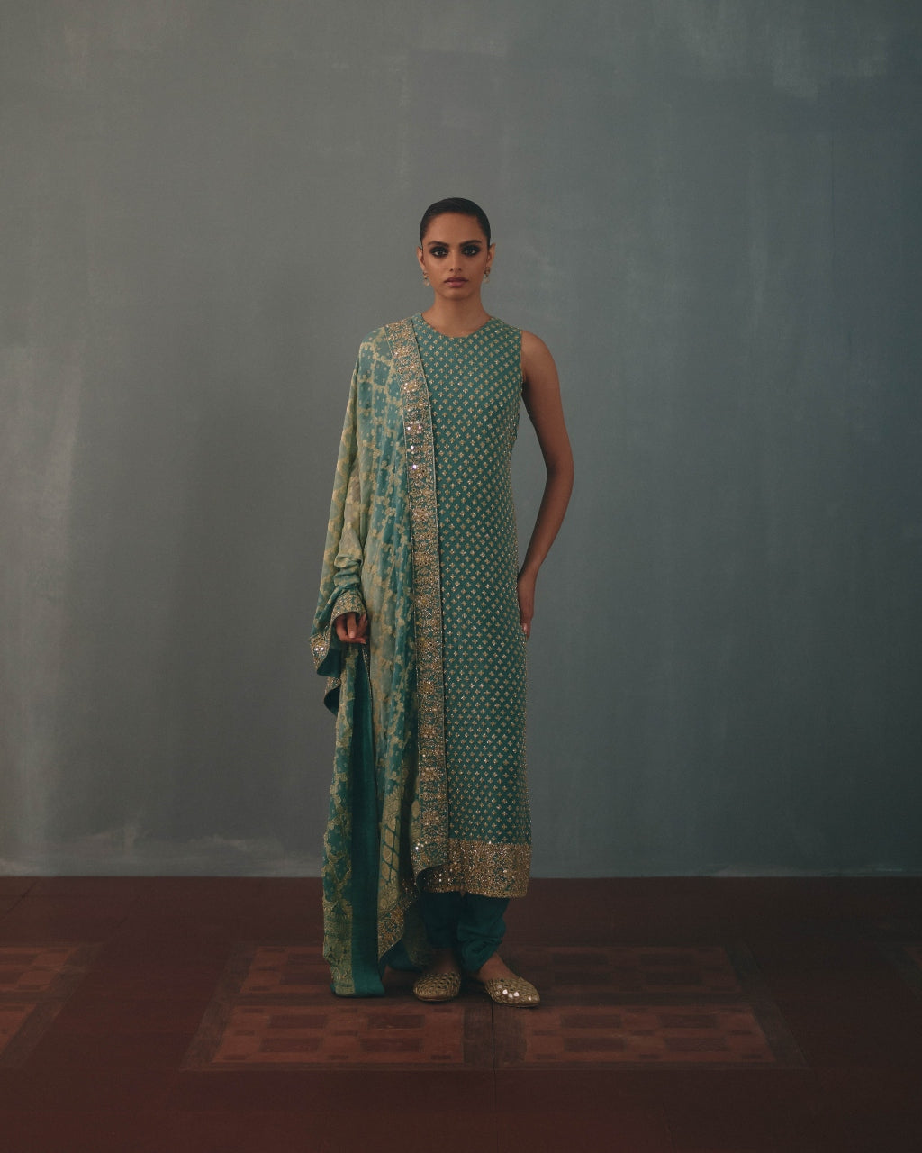 Ice Blue Hand Embroidered Sleeveless Star Kurta Set