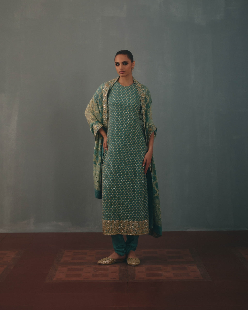 Ice Blue Hand Embroidered Sleeveless Star Kurta Set