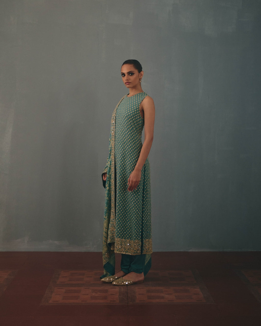 Ice Blue Hand Embroidered Sleeveless Star Kurta Set
