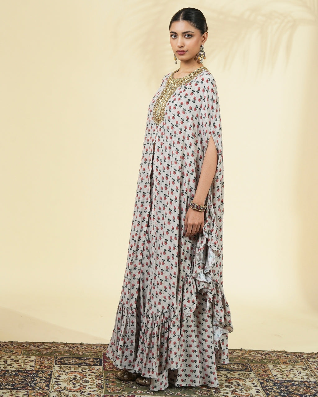 Vintage Rose Butti Print Hand Embroidered Cape Set