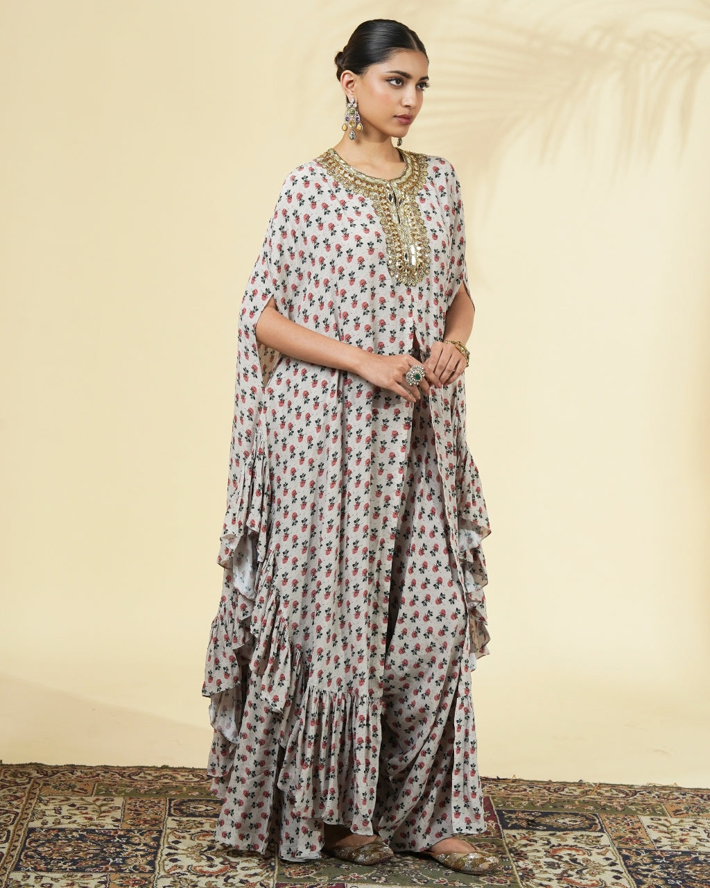 Vintage Rose Butti Print Hand Embroidered Cape Set