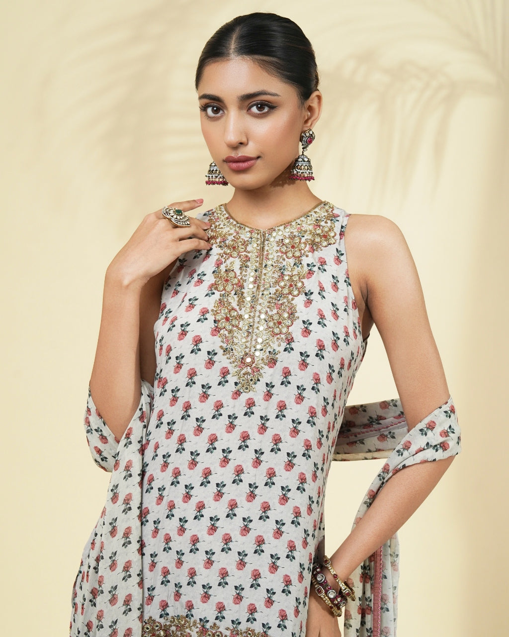 Vintage Rose Butti Print Short Kurta & Gharara Set