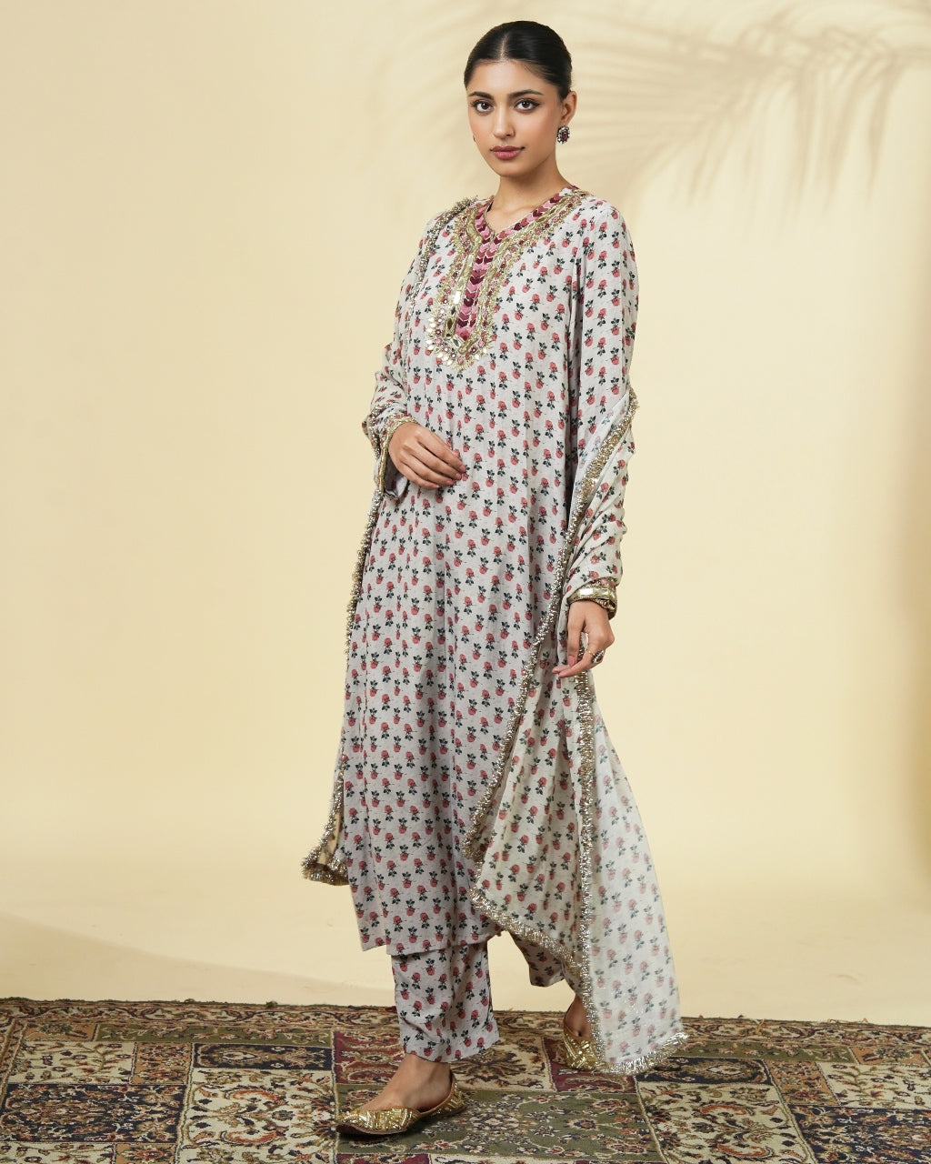 Vintage Rose Butti Print Long Kurta Set