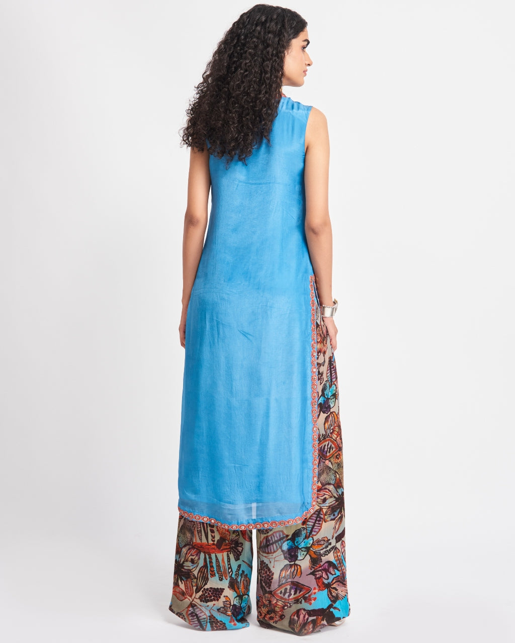 Ethnic fashion online - Sleeveless Kurtis