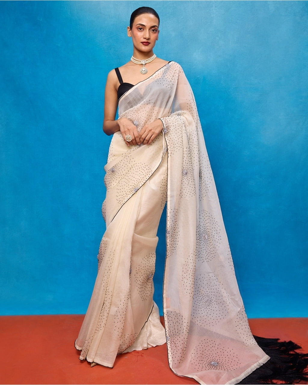 Handwoven Off-White Kora Banarasi Sari