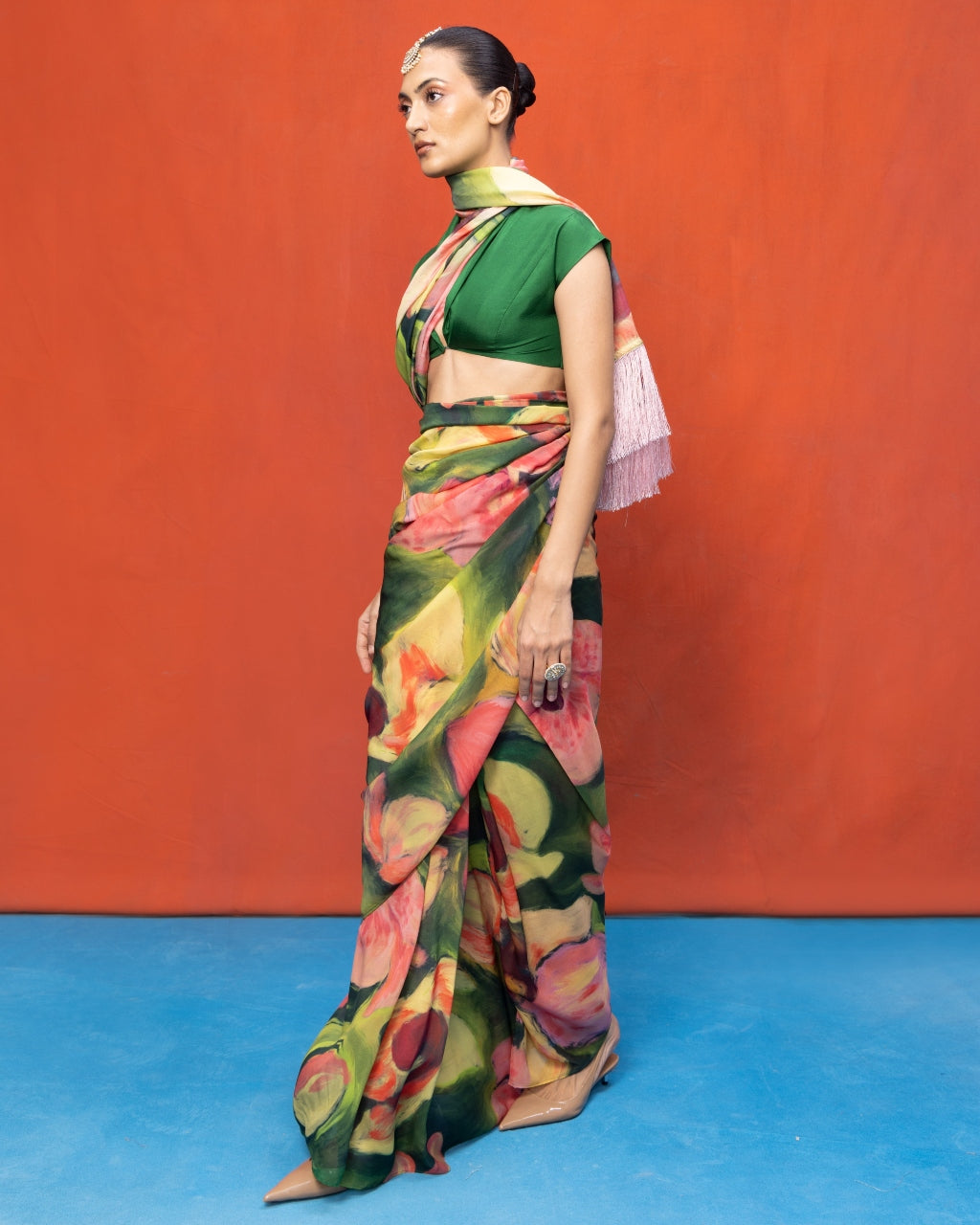 Handwoven Bottle Green & Pink Brushstroke Chiffon Digital Print Sari