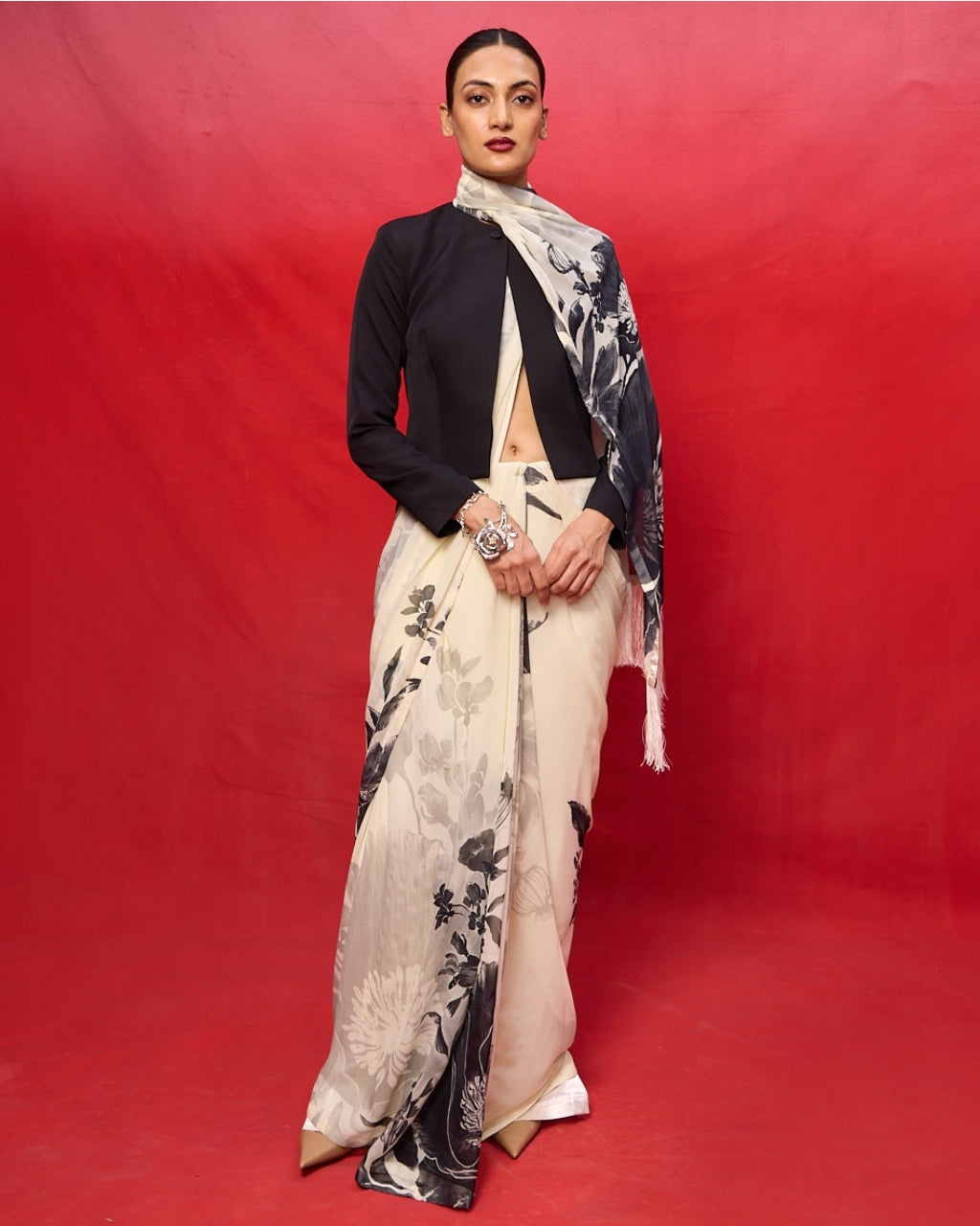 Handwoven Black White Georgette Digital Print Sari