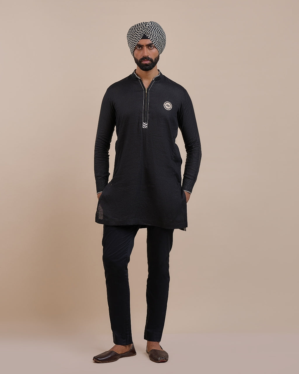 Noir Phoenix Solid Kurta