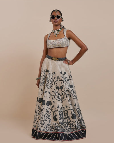 Crème Ivory Skirt Set