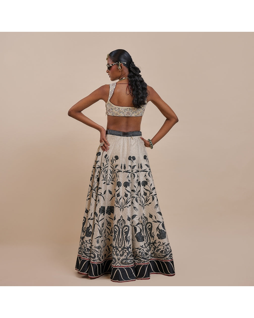 Crème Ivory Skirt Set