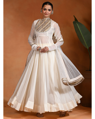 Aabroo Anarkali Set