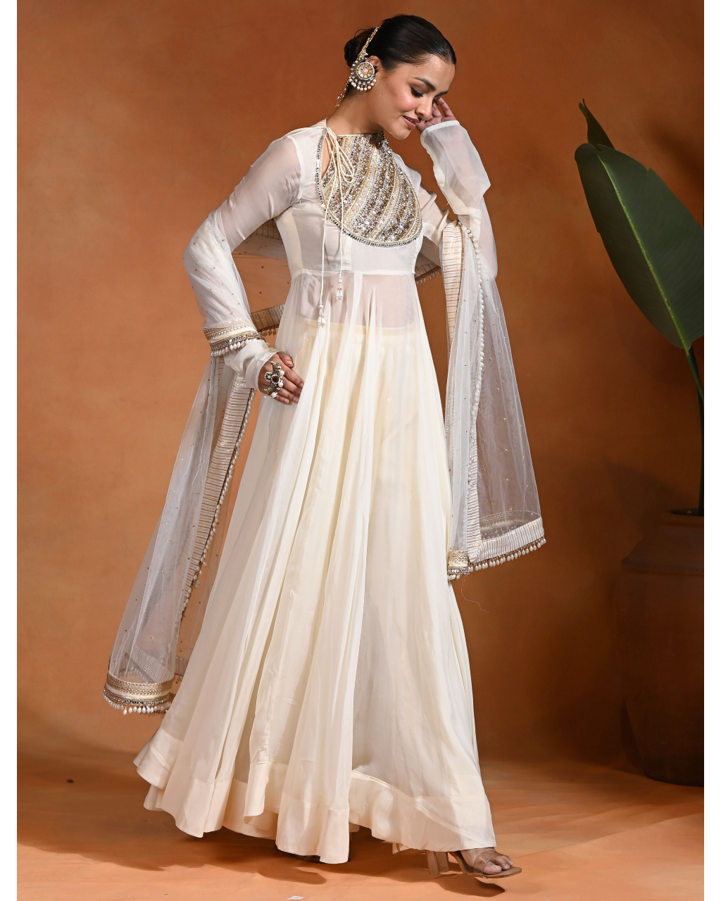 Aabroo Anarkali Set