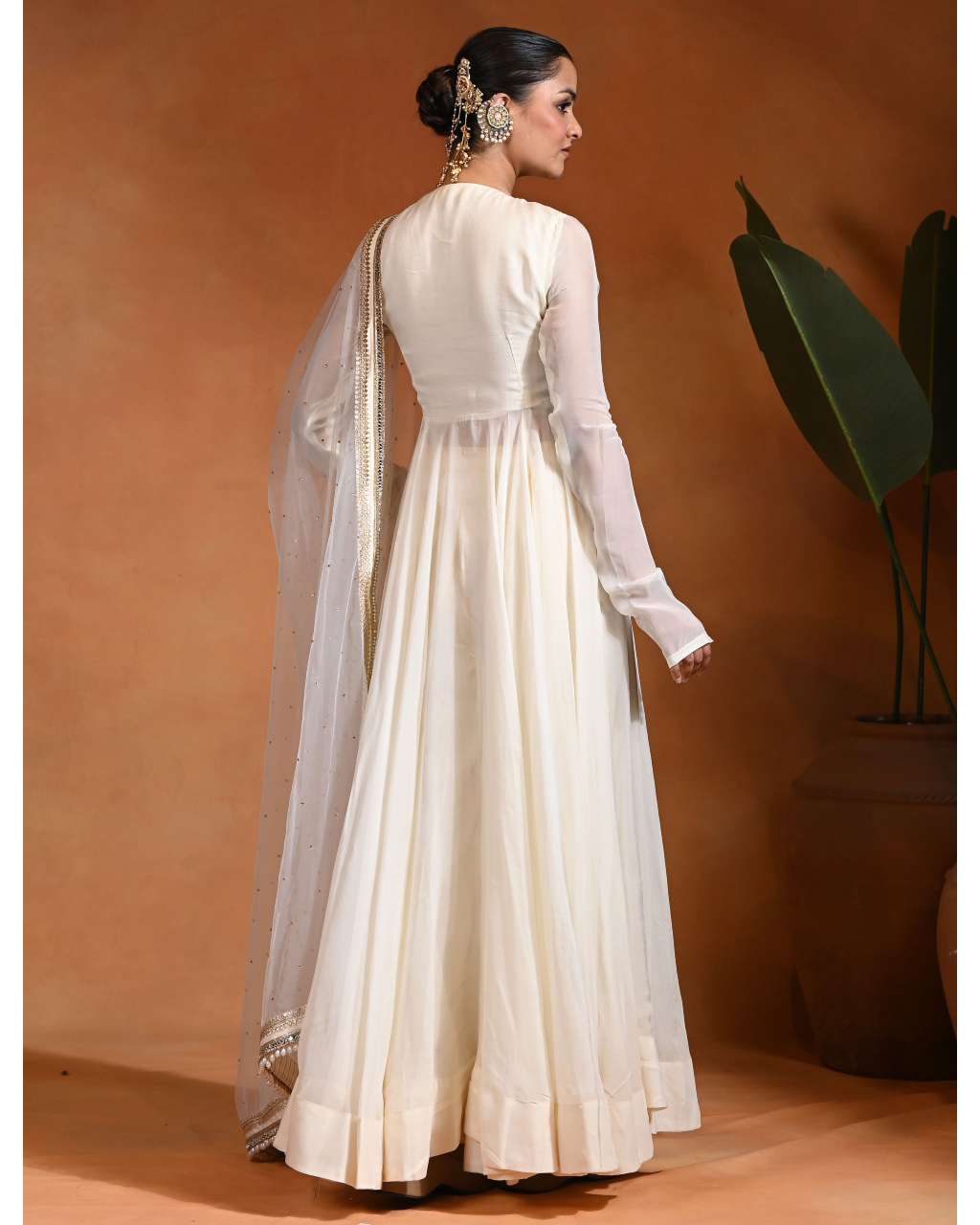 Aabroo Anarkali Set