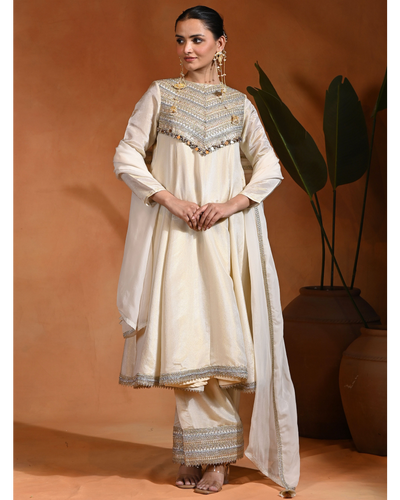 Ivory L04 Anarkali Set