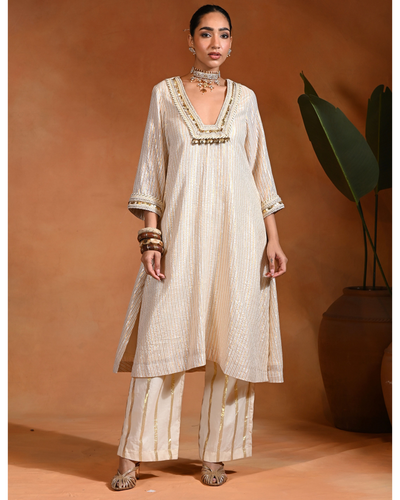 Chaandni Kurta Set
