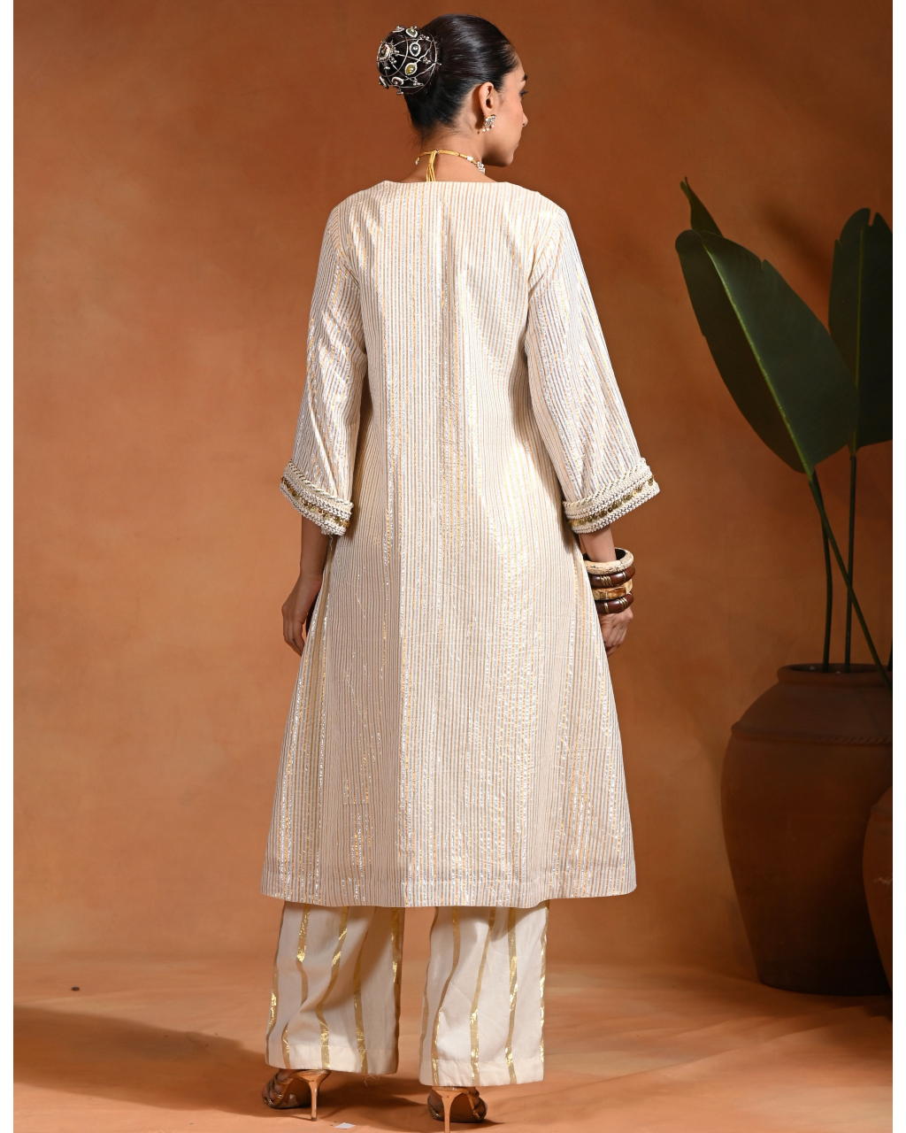 Chaandni Kurta Set