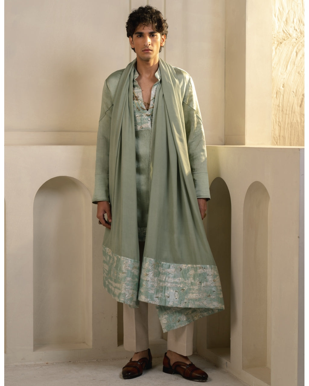 Caravan Kurta Set