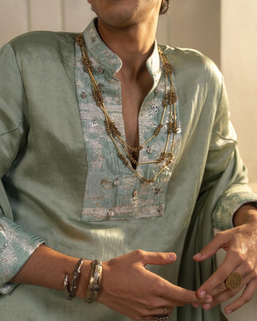 Caravan Kurta Set