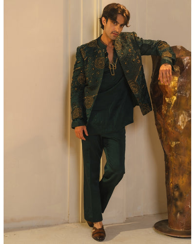Cresecent Kurta Set