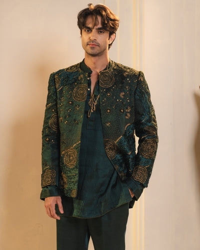 Cresecent Kurta Set