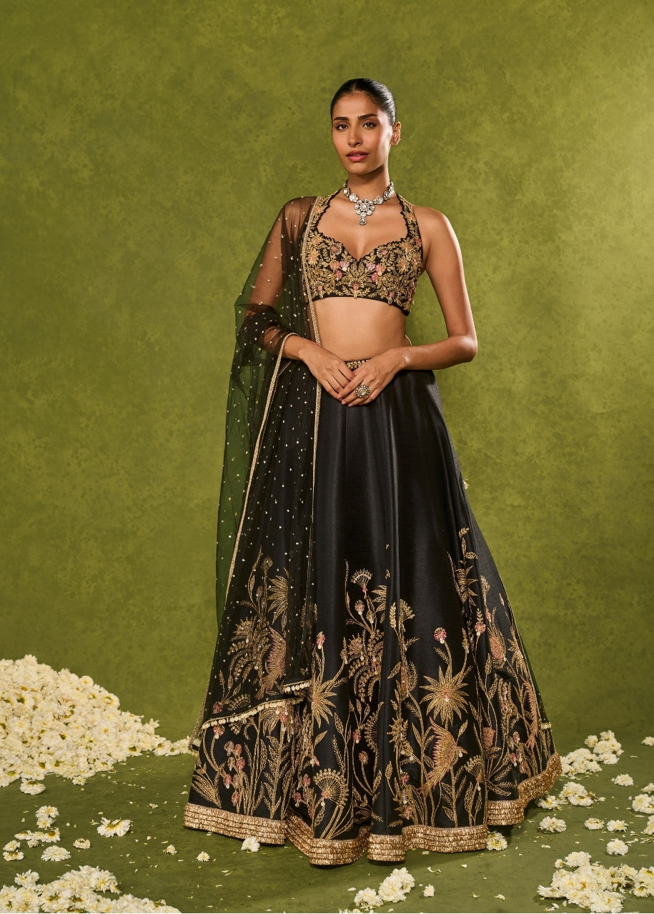 Huda Lehenga Set