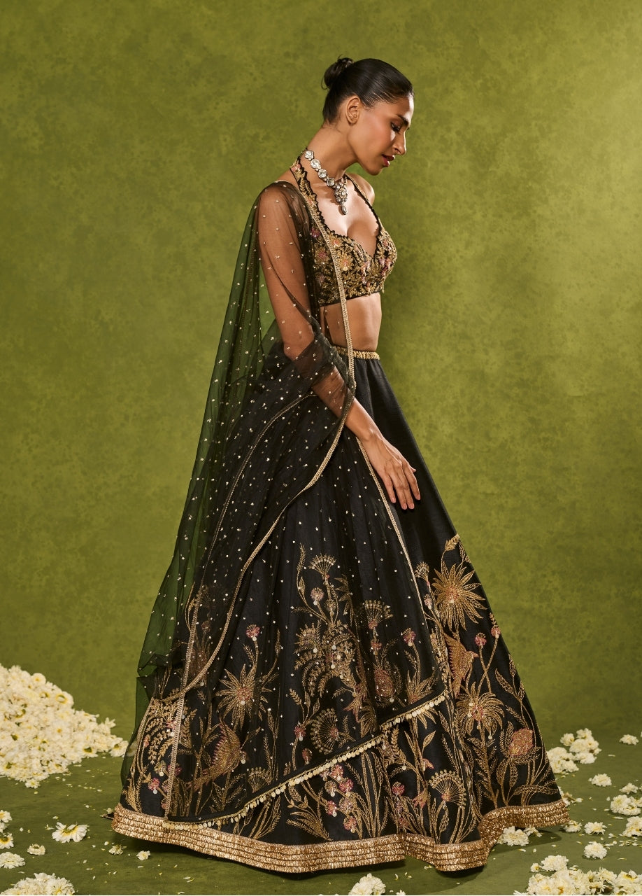 Huda Lehenga Set