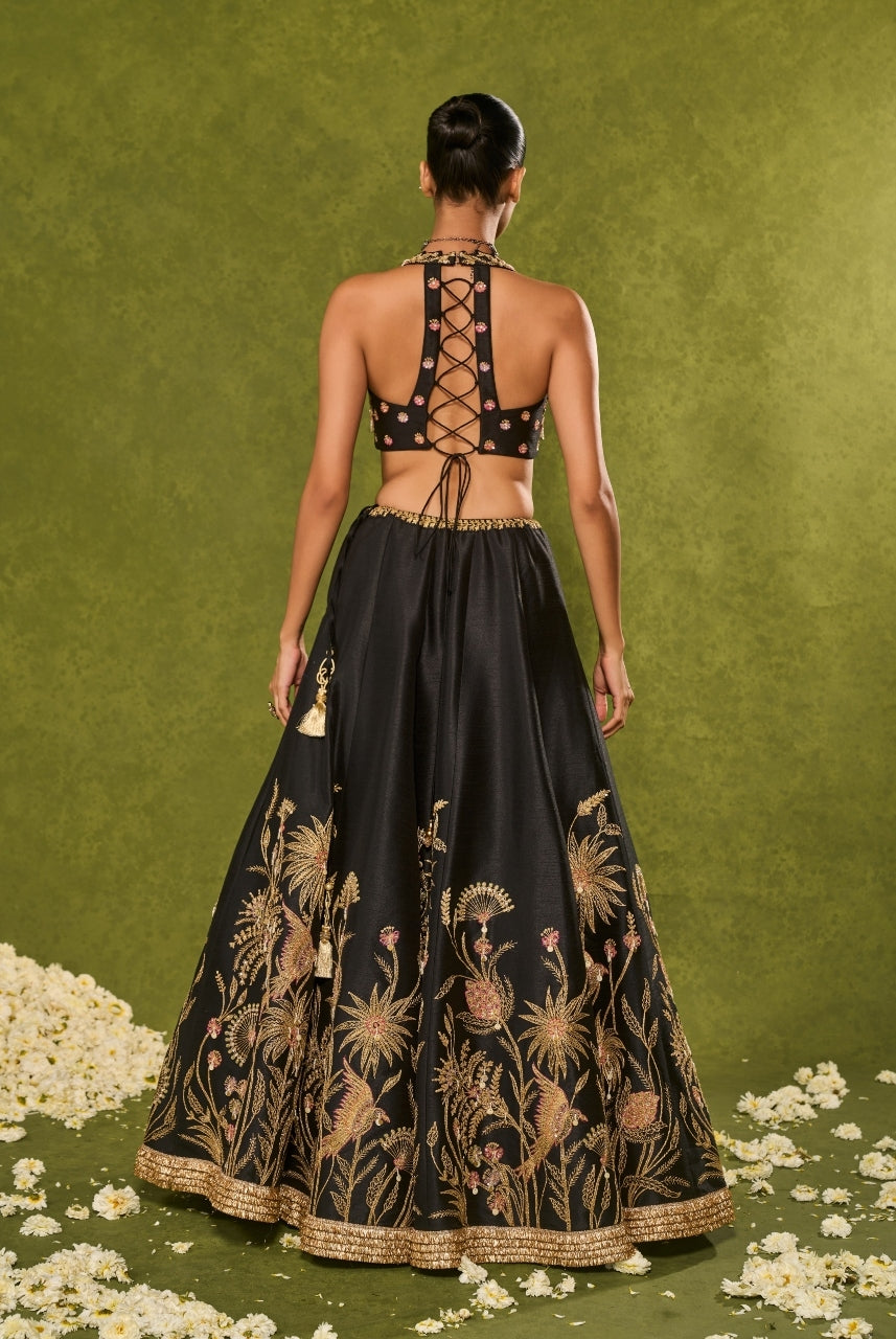 Huda Lehenga Set
