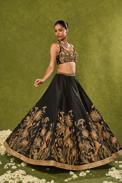 Huda Lehenga Set