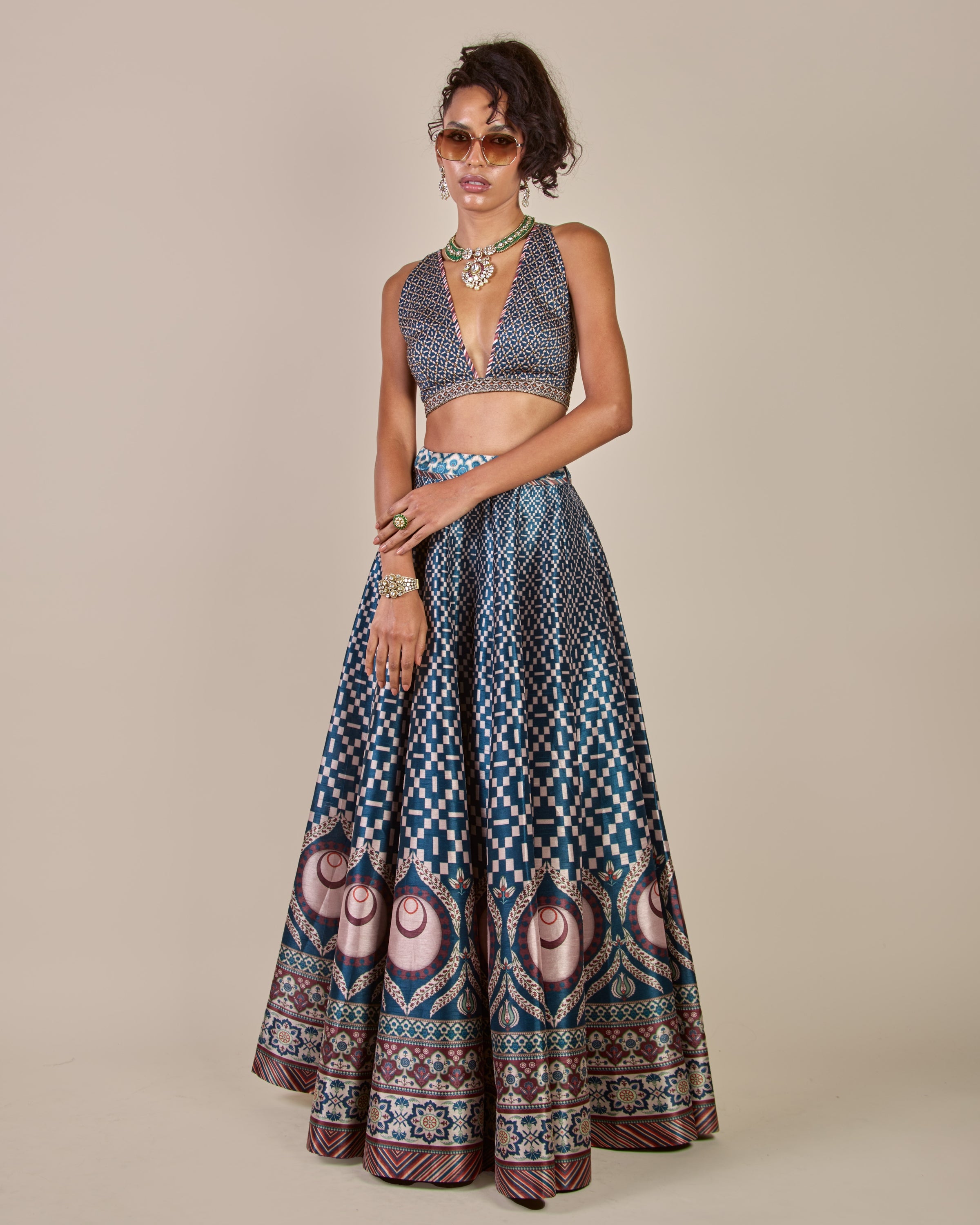 Navy Blue - Crème Ivory Skirt Set