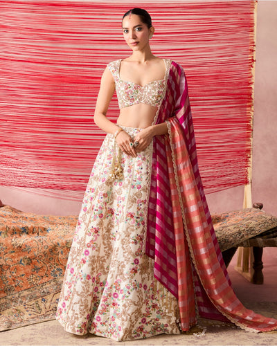 Chand Lehenga Set