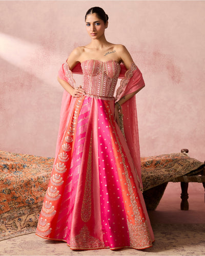 Ruhani Lehenga Set