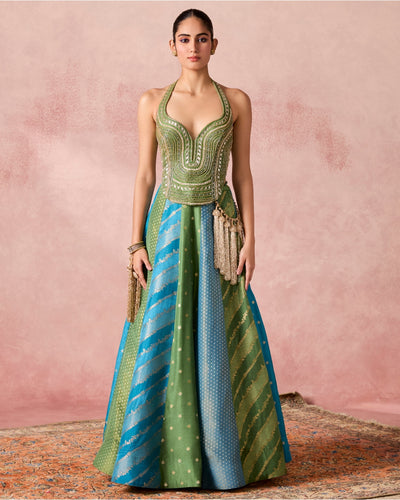 Jugnu Jamewar Lehenga