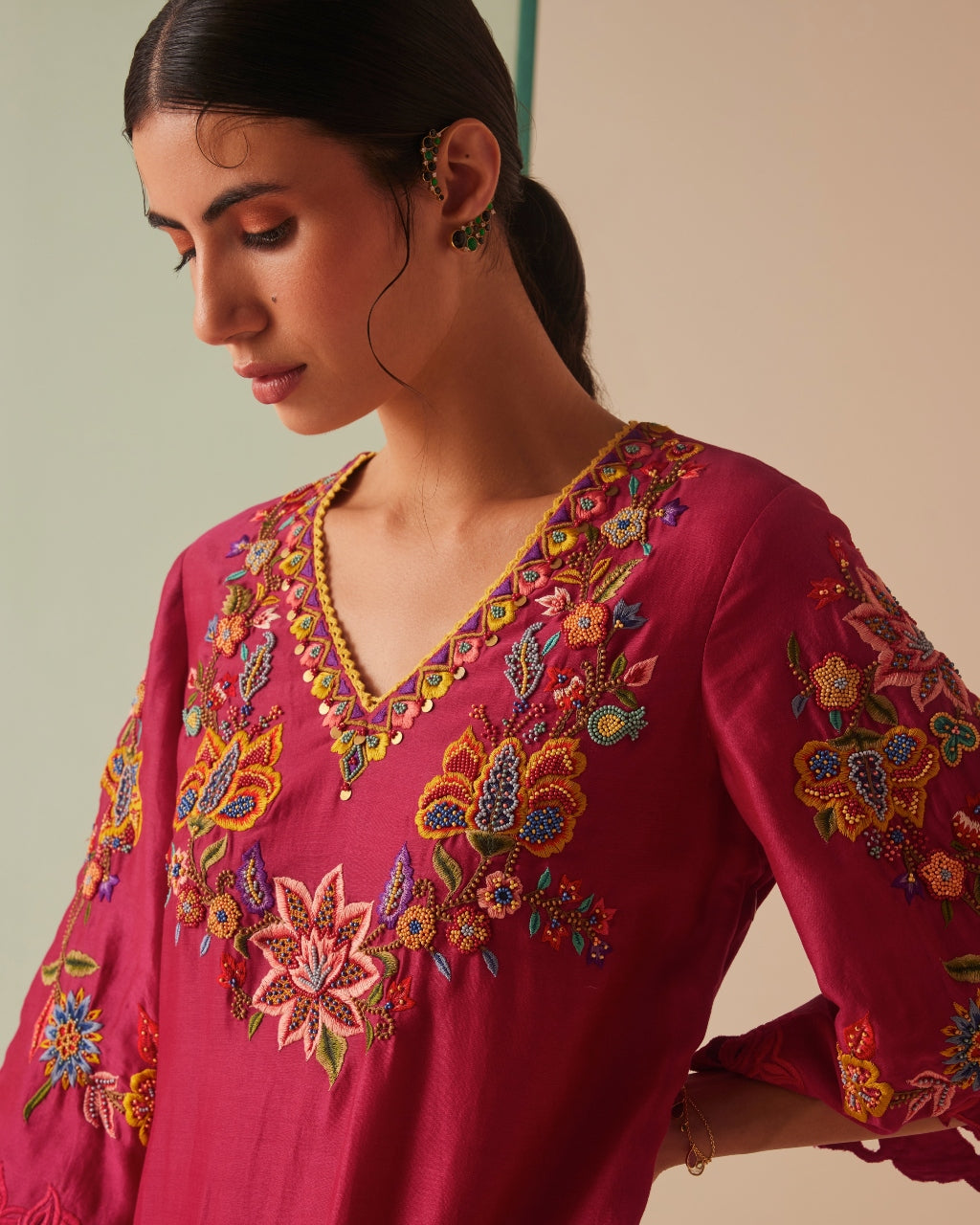 Fuchsia Chanderi Threadwork Kurta Set