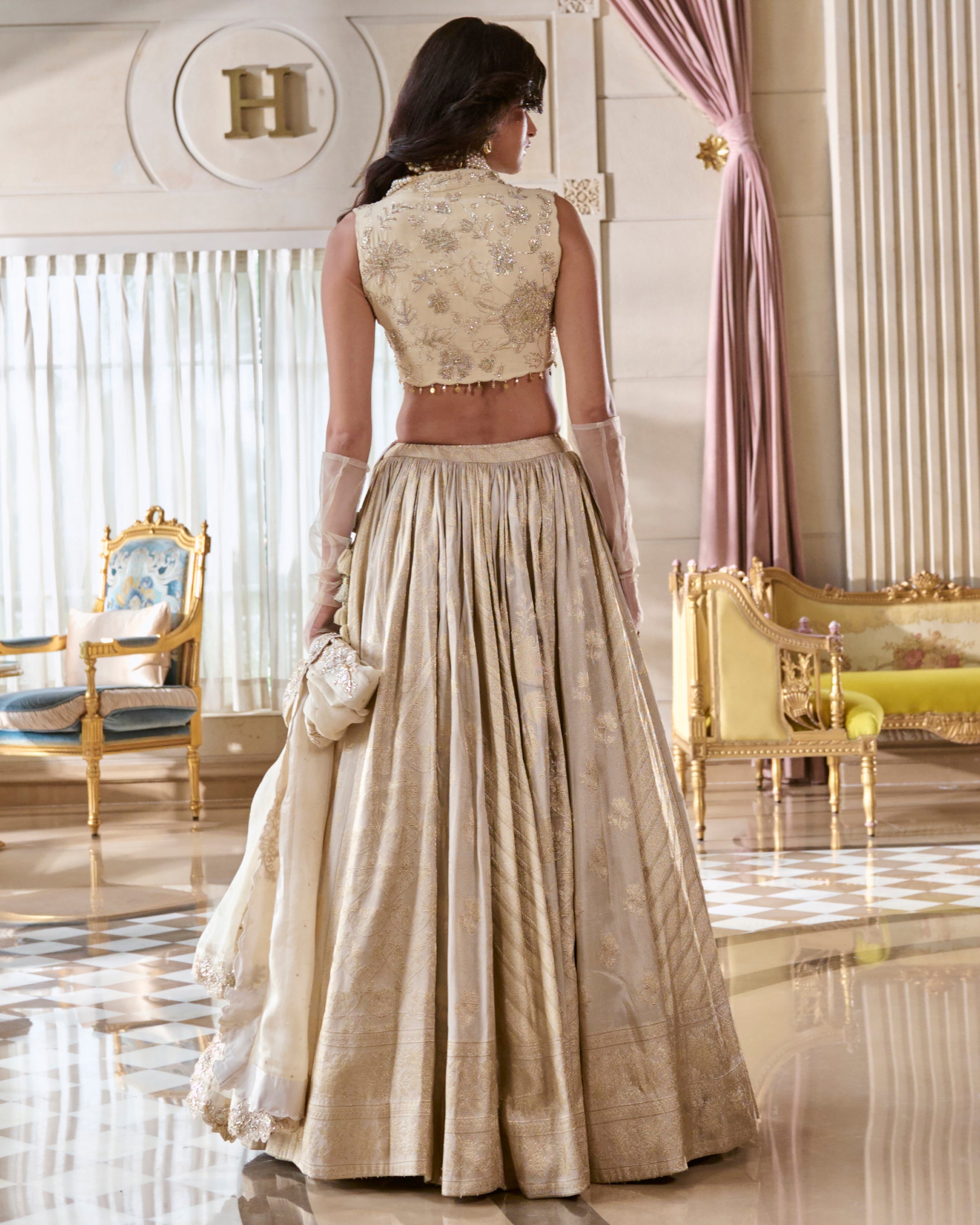 Aruna Lehenga