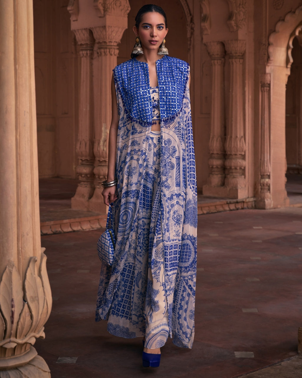 Blue Thikri Print and Highlighted Cape Set
