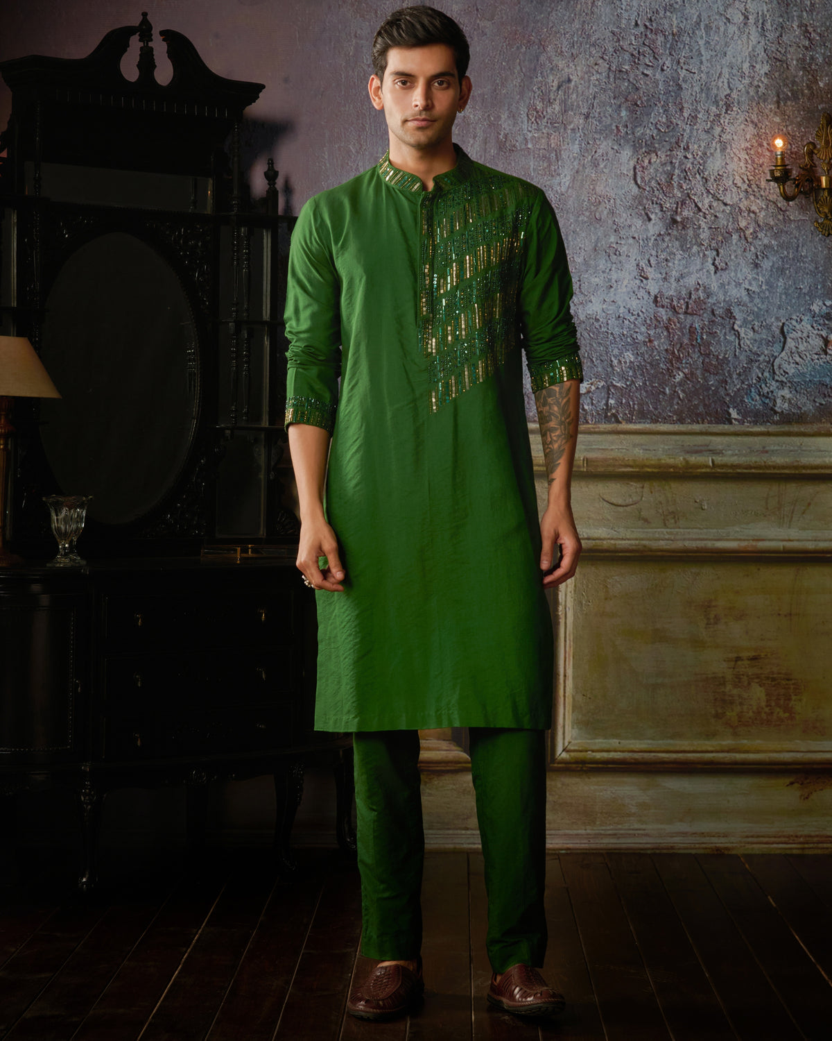 Olive Green One Side Tikki Embroidered Kurta With Olive Green Pants