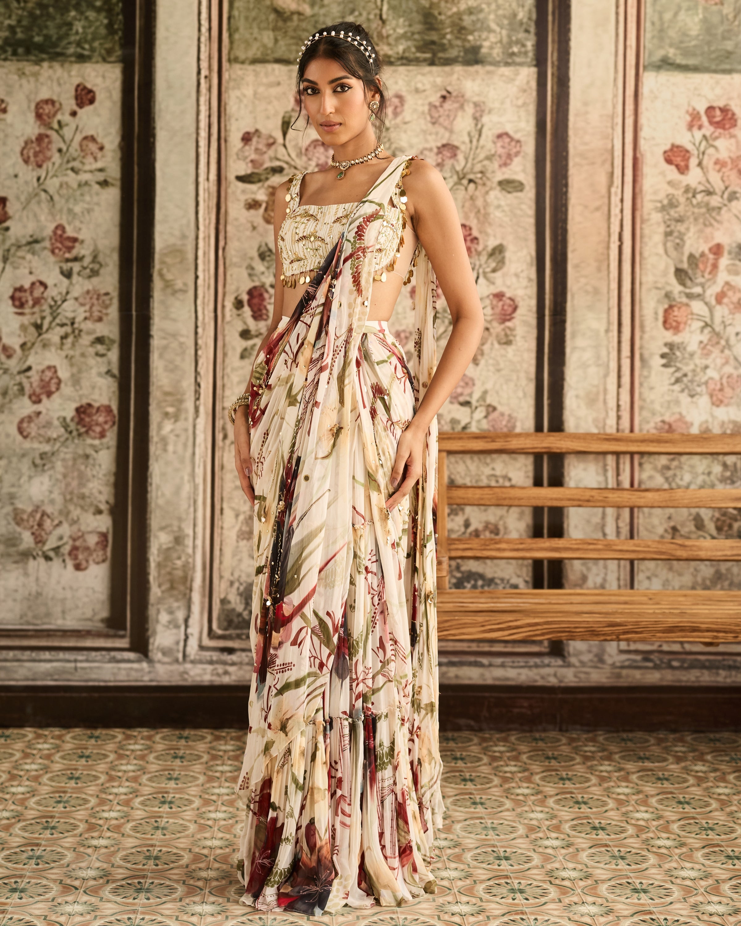 Ivory Floral Leaf Print Sari Set
